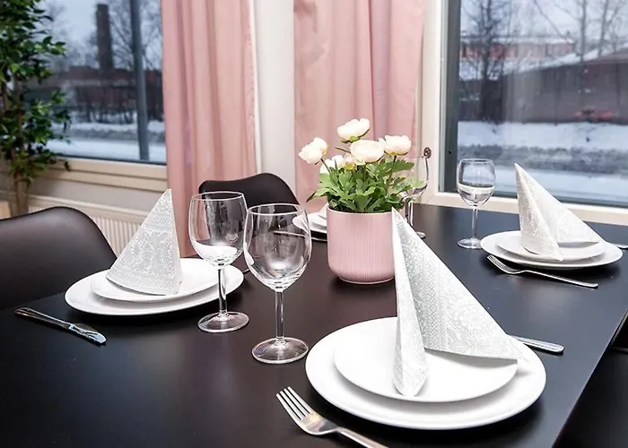 Kotimaailma The In *